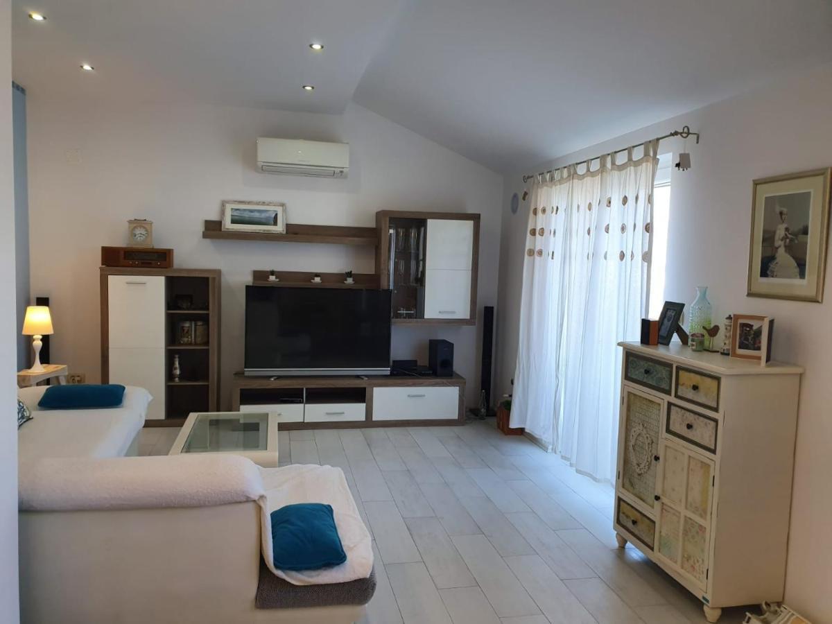 Apartman Baric Sevid ภายนอก รูปภาพ